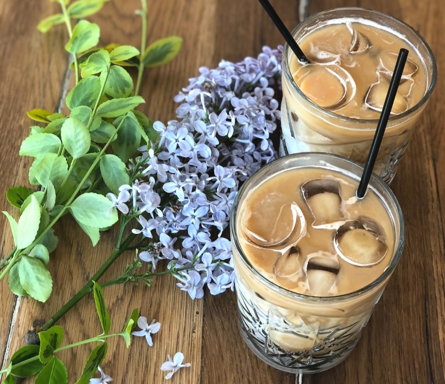 Coconut Cream Cold Brew | with Collagen Chai Option!